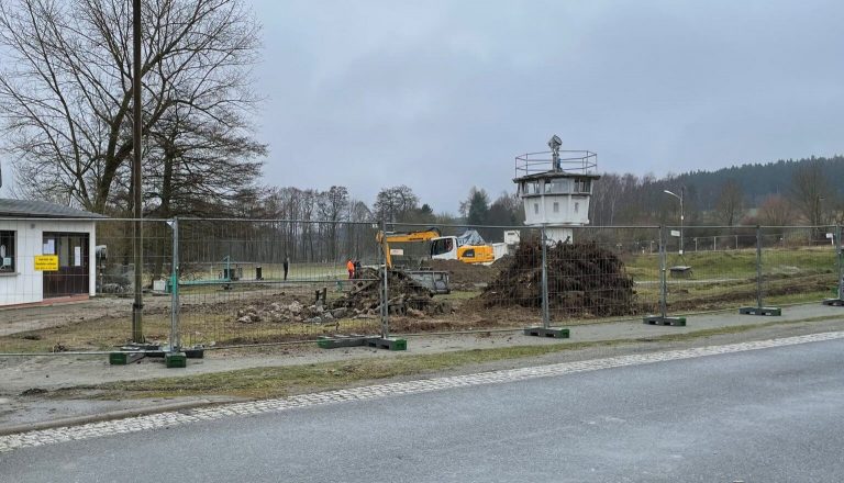 Baumaßnahmen im Freigelände haben begonnen