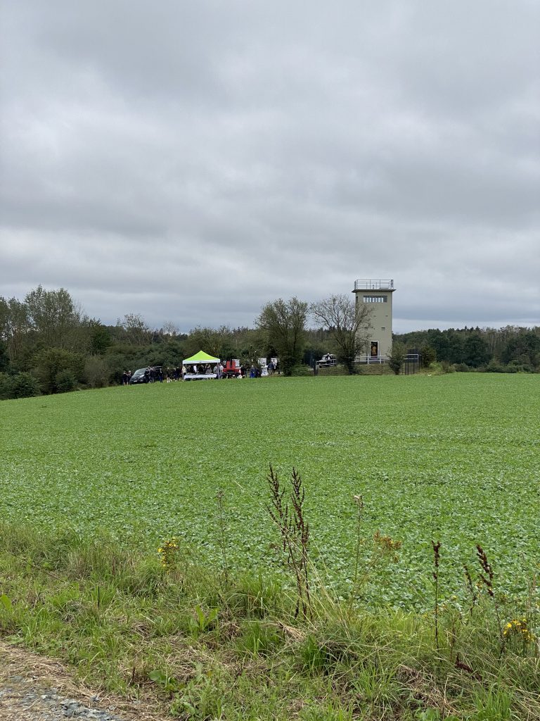 Neue Außenstelle für Deutsch-Deutsches Museum Mödlareuth: Grenzturm Heinersgrün offiziell übergeben