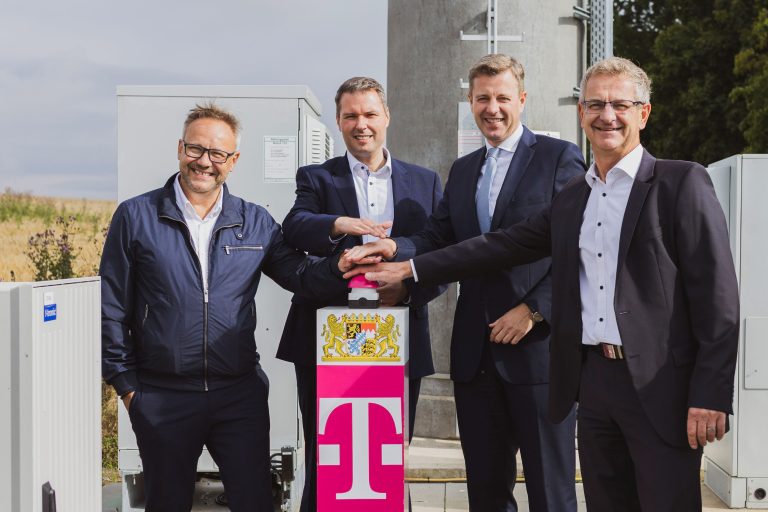 Funkloch geschlossen – ab sofort D1-Mobilfunk in Mödlareuth